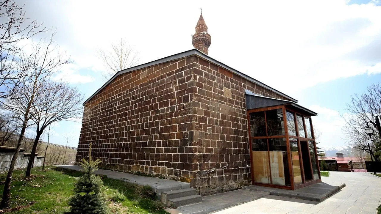 Bitlis Ayasofya Camii Şerif